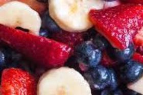 Banana, Strawberry & Blueberry. If you would like to exclude a particular fruit just indicates in notes section. 🍌🍓🧿